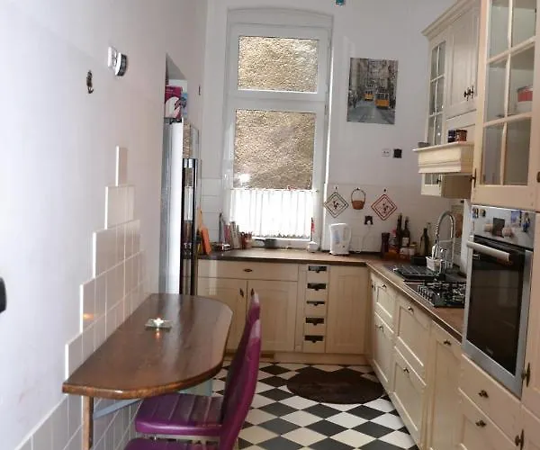 Center, Sunny Spacious Luxury! Apartmán